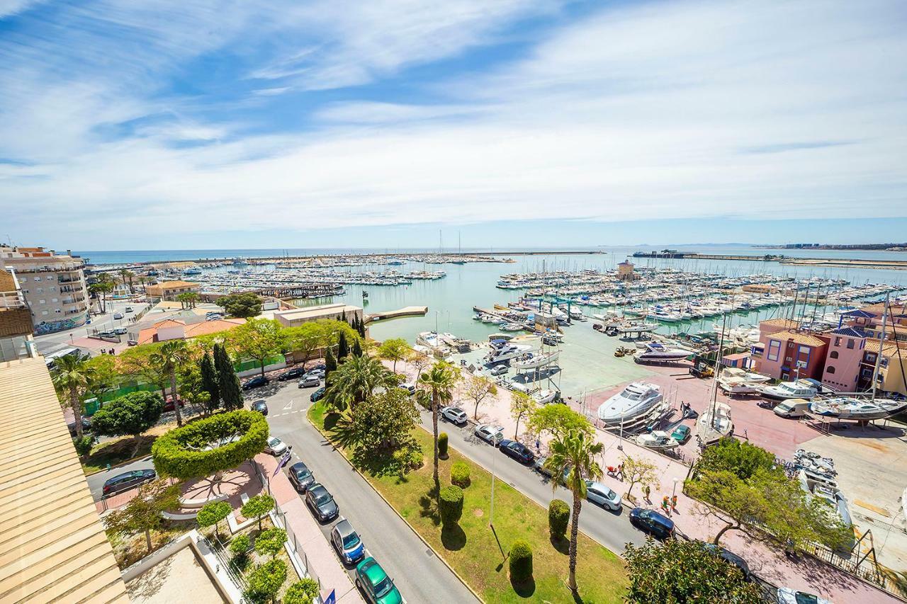 Torrevieja Experience Atico 1ª Linea Apartment Luaran gambar