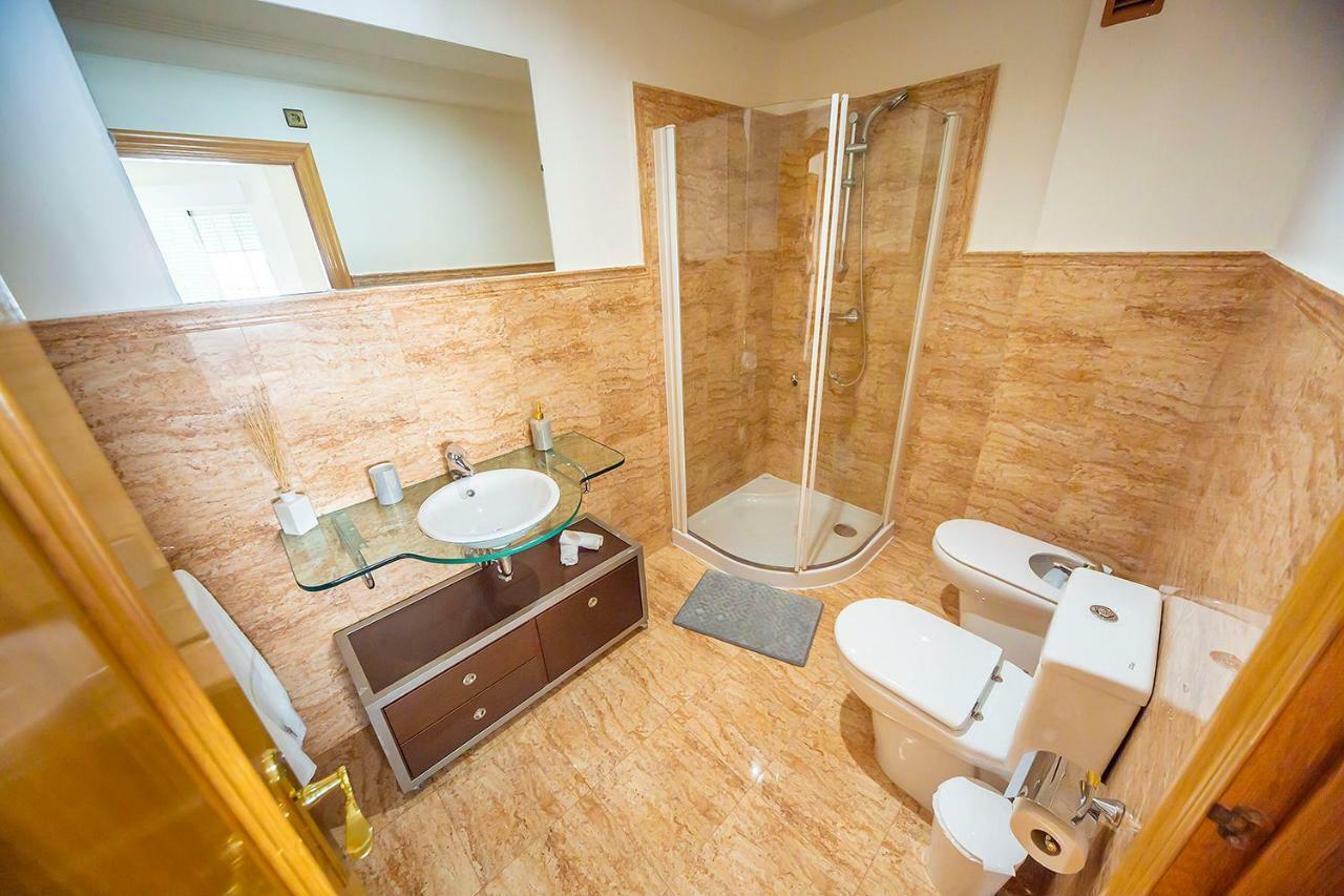 Torrevieja Experience Atico 1ª Linea Apartment Luaran gambar