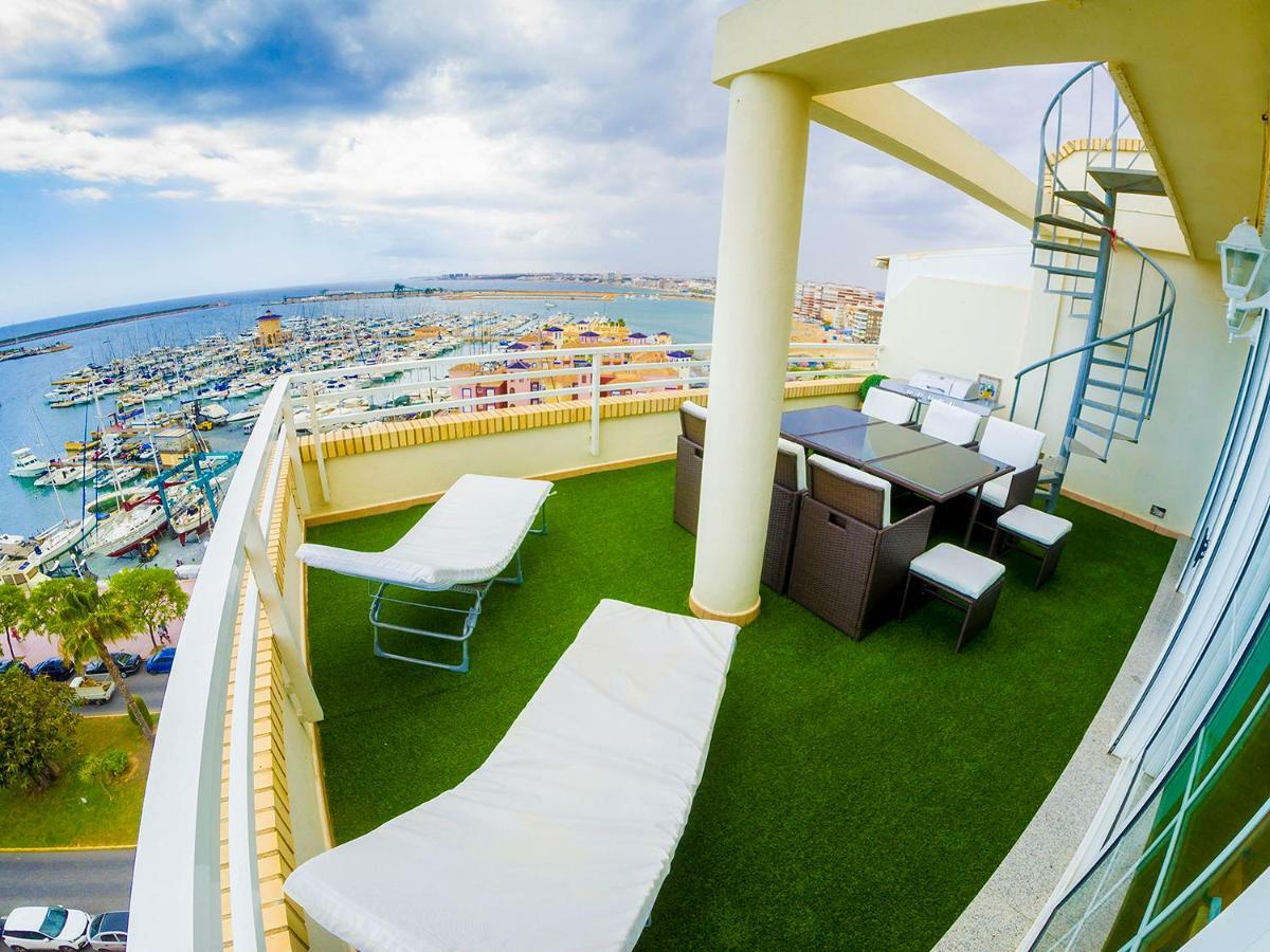 Torrevieja Experience Atico 1ª Linea Apartment Luaran gambar