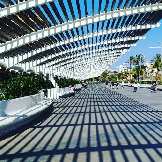 Torrevieja Experience Atico 1ª Linea Apartment Luaran gambar
